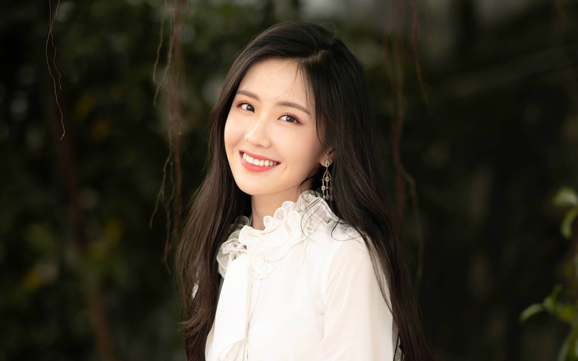 九游app下载中心-赛场激烈冲刺，车手如何抓住最后一刻，赛场激烈冲刺,车手如何抓住最后一刻的机会