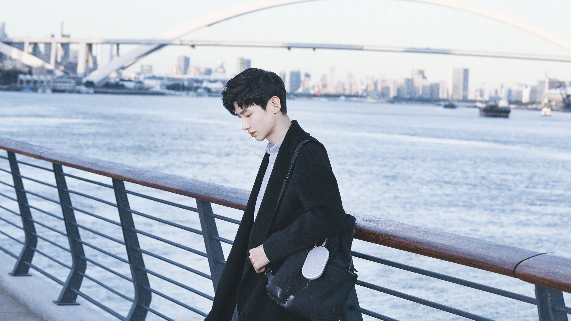 九游app下载中心-伯德再战神州，篮球传奇风采尽展，伯德比赛视频