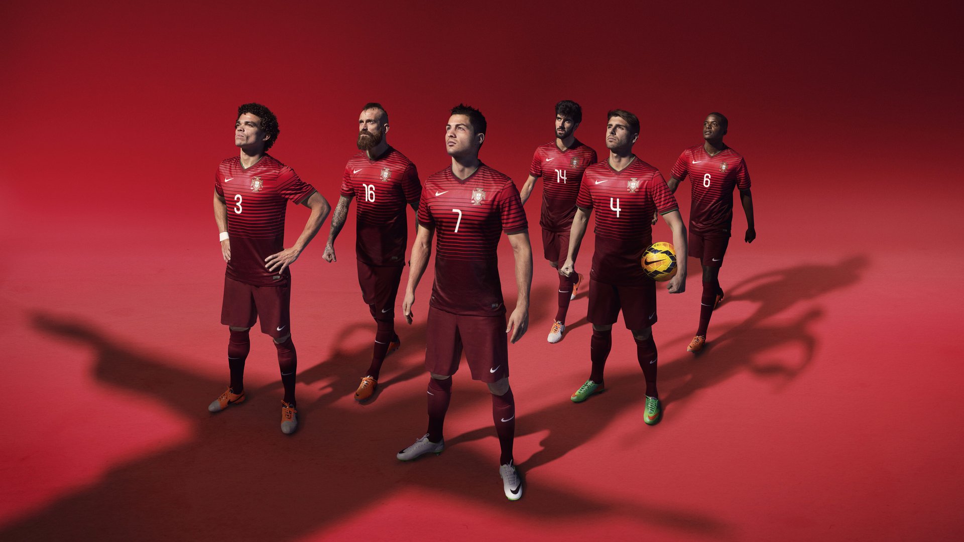 九游官方入口-英超球队关注度持续攀升，海外粉丝疯狂追捧，英超各队球迷数量排名